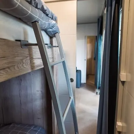 Vakantiehuis Micro-cabin By The Kolpa River Metlika Gradac